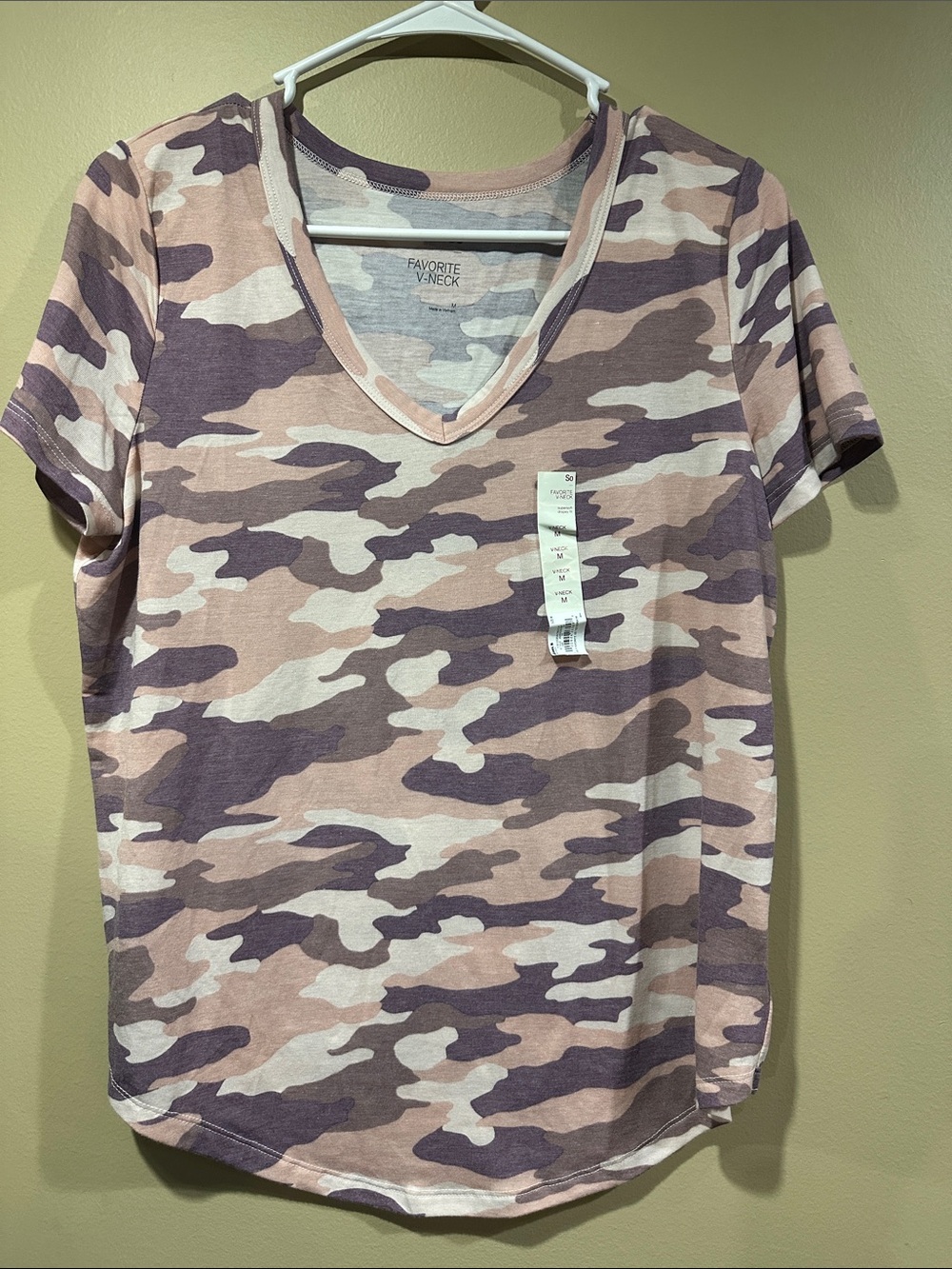 SO Pink and Purple Camo V-Neck Short Sleeve Tee